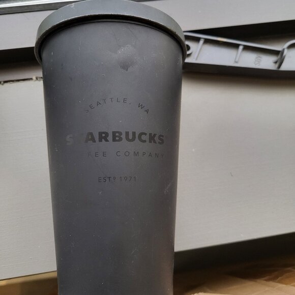 Starbucks 2022 Tumbler 100% Recycled Plastic 16 oz with Lid/straw Matte Black - Picture 1 of 7